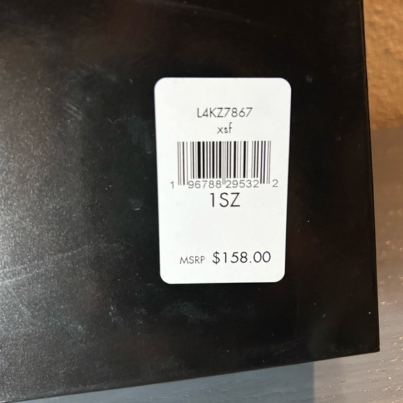 Karl Lagerfeld 3pc Set - Picture 5 of 5